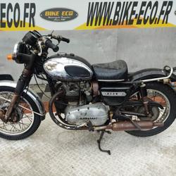 Kawasaki W  Vitrolles