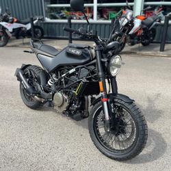 Husqvarna Svartpilen  Chen&ocirc;ve