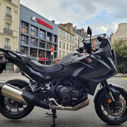 Honda NT  Paris 10e Arrondissement