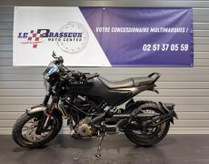 Husqvarna Svartpilen La Roche-sur-Yon