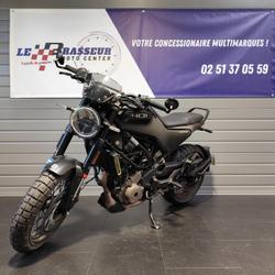 Husqvarna Svartpilen  La Roche-sur-Yon