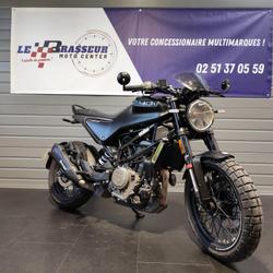 Husqvarna Svartpilen  La Roche-sur-Yon