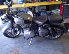 Royal-Enfield Classic Arles