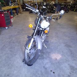 Royal-Enfield Classic  Arles