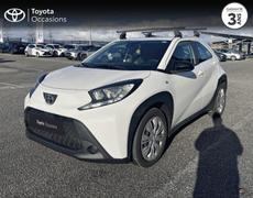 Toyota Aygo X Cerisé