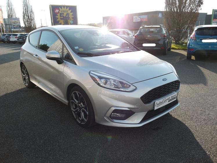 Ford Fiesta  - 11 490 €