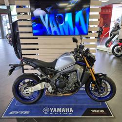 Yamaha MT09  Saint-Genis-Pouilly