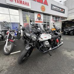 Guzzi V7  Montlu&ccedil;on