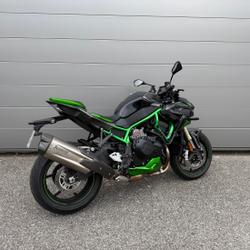 Kawasaki H2  Saint-Martin-d'H&egrave;res