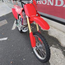 Honda CRF  N&icirc;mes