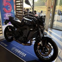 Yamaha MT09  Royan