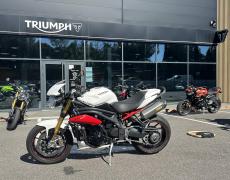 Triumph 1050 Speed Triple Rochefort-du-Gard