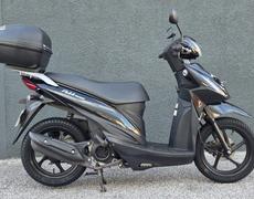 Suzuki DR Perpignan