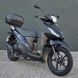 Suzuki DR  Perpignan