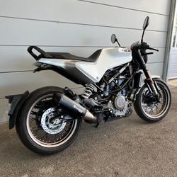 Husqvarna 701  Thillois