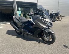 Kymco AK 550 Saint-Martin-d'Hères