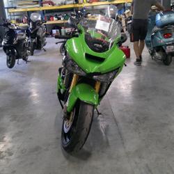 Kawasaki ZX 6R  Arles