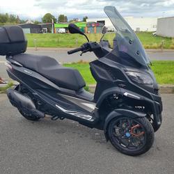 Piaggio MP3  Tr&eacute;gueux