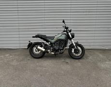 Benelli 500 Leoncino Bayonne