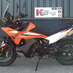 KTM Adventure  Chen&ocirc;ve
