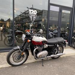 Triumph Bonneville  Dury