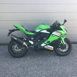 Kawasaki ZX  Saint-Martin-d'H&egrave;res