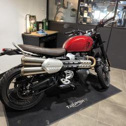 Triumph Scrambler  Montlh&eacute;ry