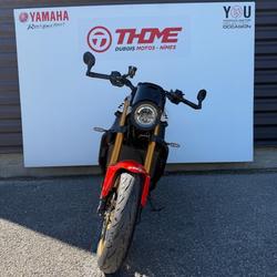 Yamaha Niken  N&icirc;mes
