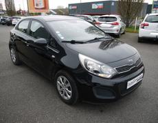 Kia Rio - 1.1 CRDI STYLE ISG 5P - 8 290 €