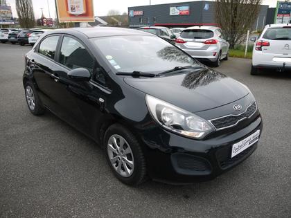 Kia Rio - 1.1 CRDI STYLE ISG 5P - 8 290 €