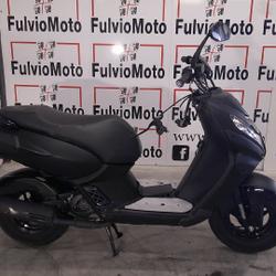 Autres Peugeot  Arles