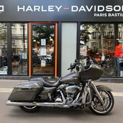 Harley Davidson Road Glide  Paris 11e Arrondissement