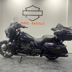 Harley Davidson Street Glide  Paris 11e Arrondissement