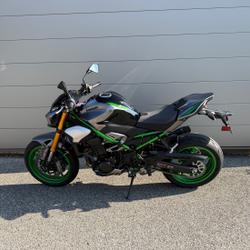 Kawasaki Z  Saint-Martin-d'H&egrave;res