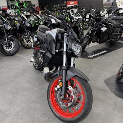 Yamaha MT07  N&icirc;mes
