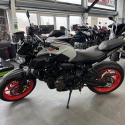 Yamaha MT07  N&icirc;mes