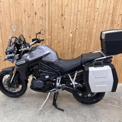 Triumph 1200 Tiger Explorer  Valence