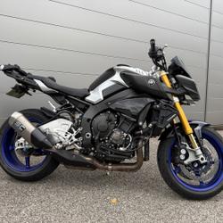 Yamaha MT10  Saint-Martin-d'H&egrave;res