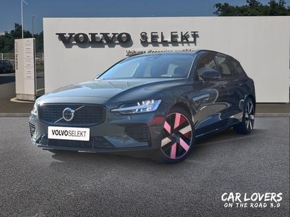 Volvo V60 - V60 Hybride Rechargeable essence T6 335 ch AWD Geartronic 8 Plus Style Dark - 60 900 €