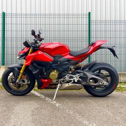 Ducati Streetfighter  Dury