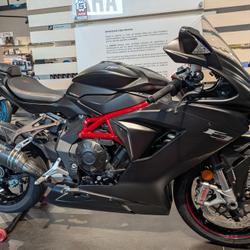 MV-Agusta F3 800  Ruy-Montceau