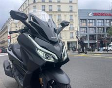 Honda Forza Paris 10e Arrondissement