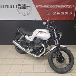 Guzzi V7  Rez&eacute;