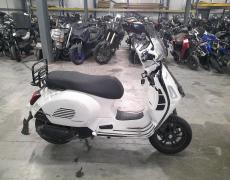 Vespa S 125 Arles