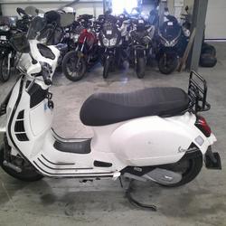 Vespa S 125  Arles