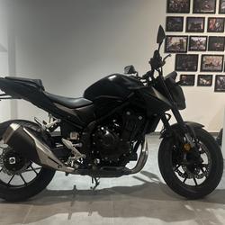 Honda Hornet  Saint-Martin-d'H&egrave;res