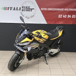 Aprilia Tuono  Rez&eacute;