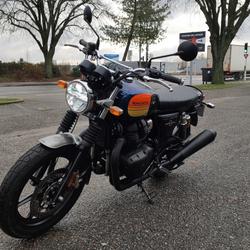Royal-Enfield Interceptor  Haguenau