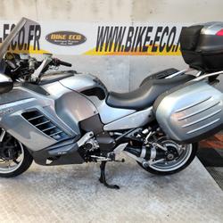 Kawasaki GTR  Vitrolles