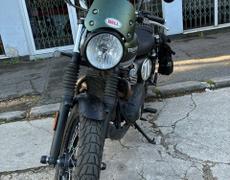 Triumph Scrambler Sucy-en-Brie
